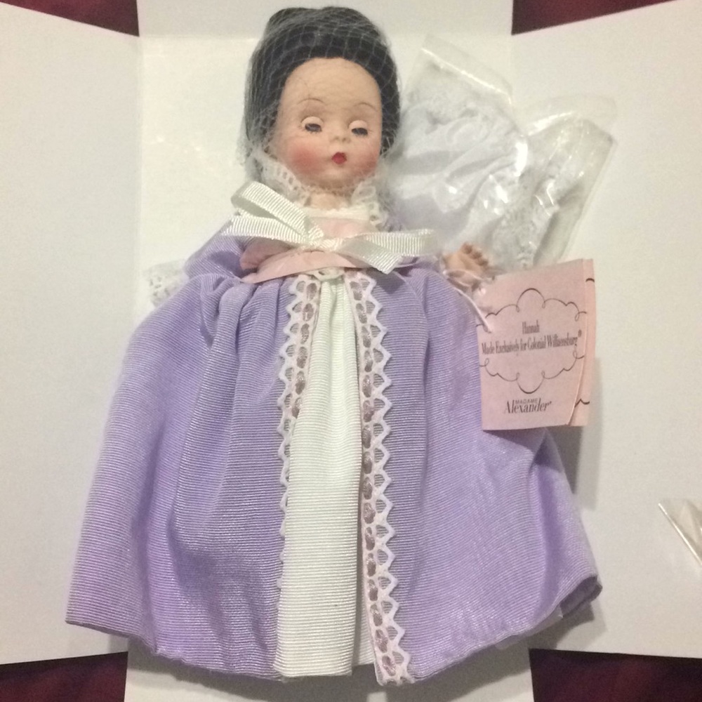 Madame Alexander Hannah doll